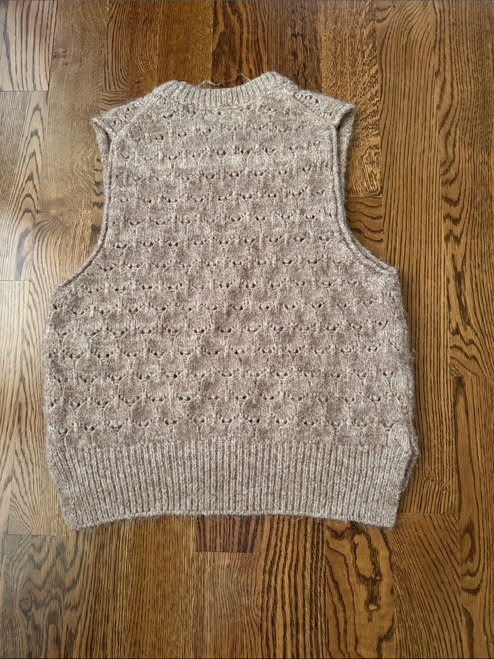 Universal Thread Neutral Knit Sleeveless Sweater Vest - Women's medium - Picture 2 of 9